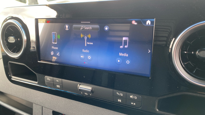 Mercedes-Benz Sprinter 315Cdi L2 Diesel Rwd 3.5t H2 Select Van - Image 23